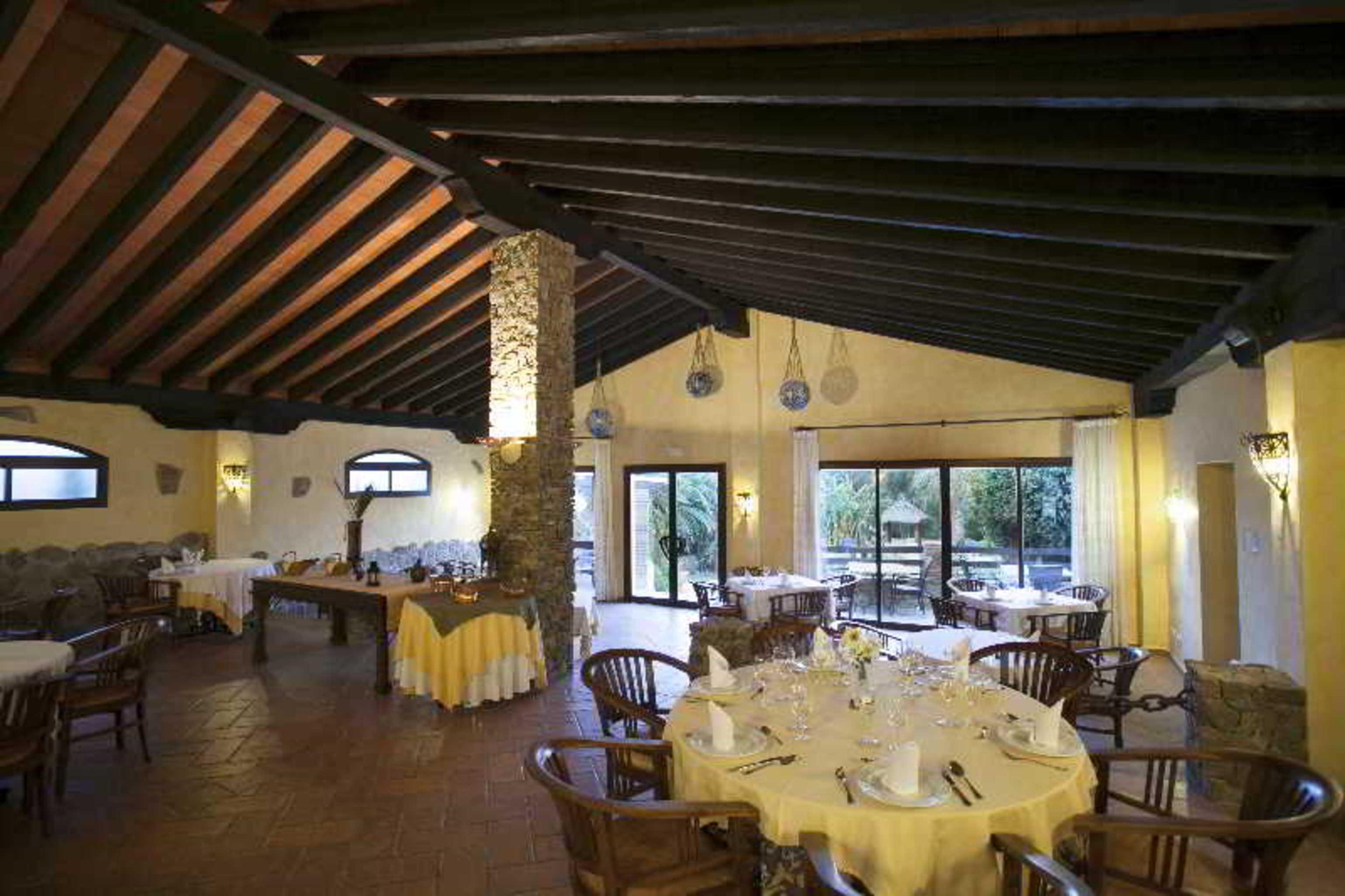 El Cortijo De Zahara By Qhotels ซาฮารา เด ลอส อาตูเนส ภายนอก รูปภาพ