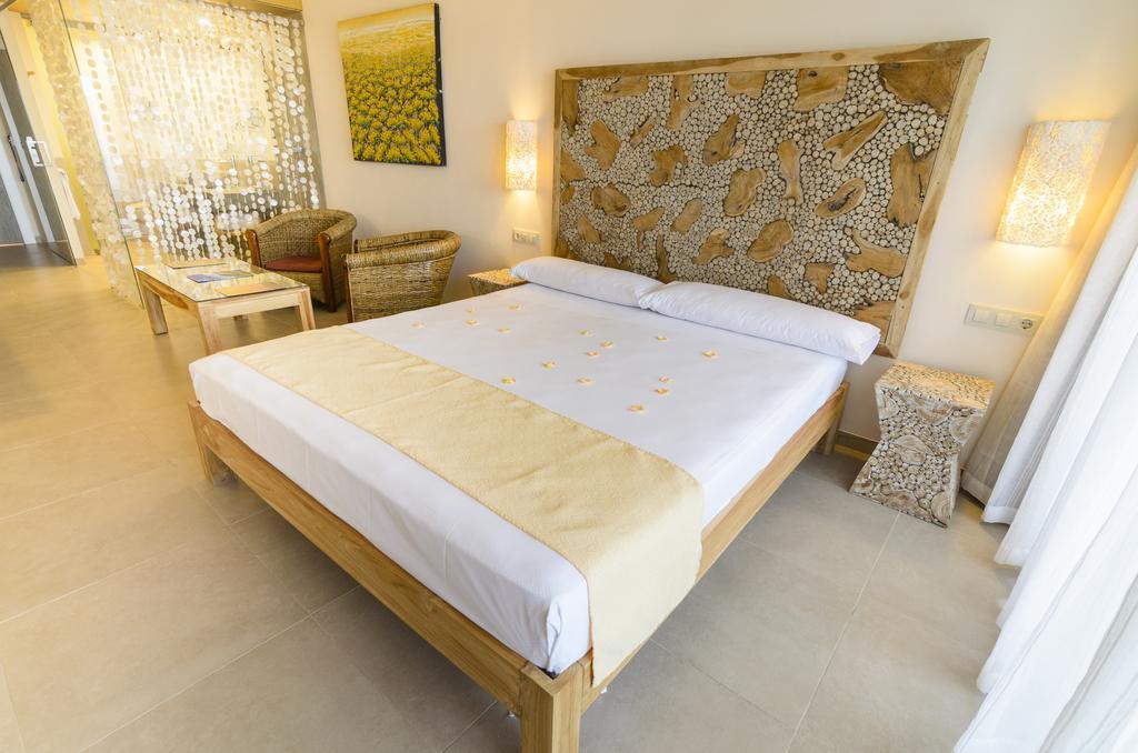 El Cortijo De Zahara By Qhotels ซาฮารา เด ลอส อาตูเนส ภายนอก รูปภาพ